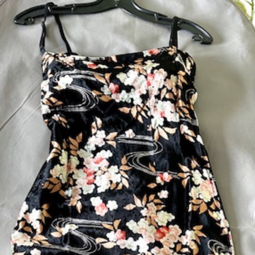 New Holt Renfrew Woman Black Dress with Adjustable thin straps